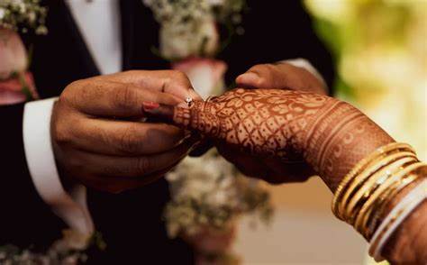 short essay on indian wedding