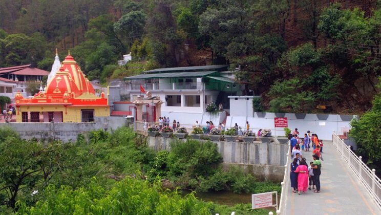 Nainital’s Kainchi Dham Mandir: The Sacred Ashram of Neem Karoli Baba