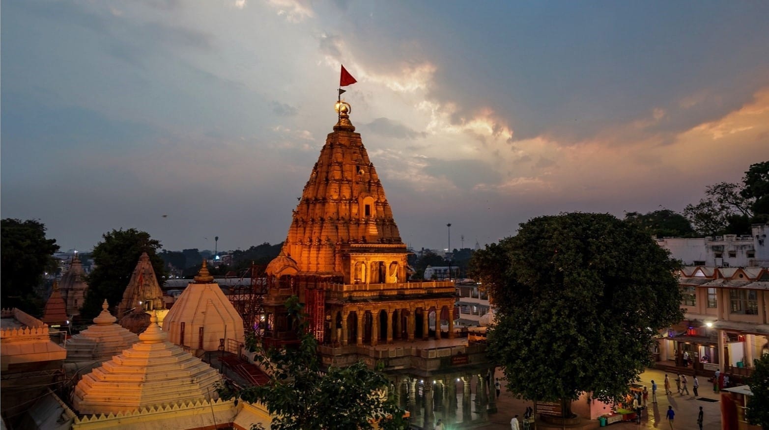 The Mahakaleshwar Temple: An Architectural Marvel In The Heart Of India