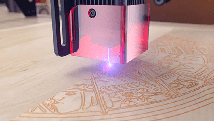 Empowering Personalization: Tailor Designs Effortlessly with LONGER Laser Engravers
