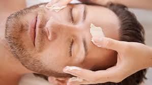 Get That Glow: 8 Benefits Of Using Facial Scrubs For Men